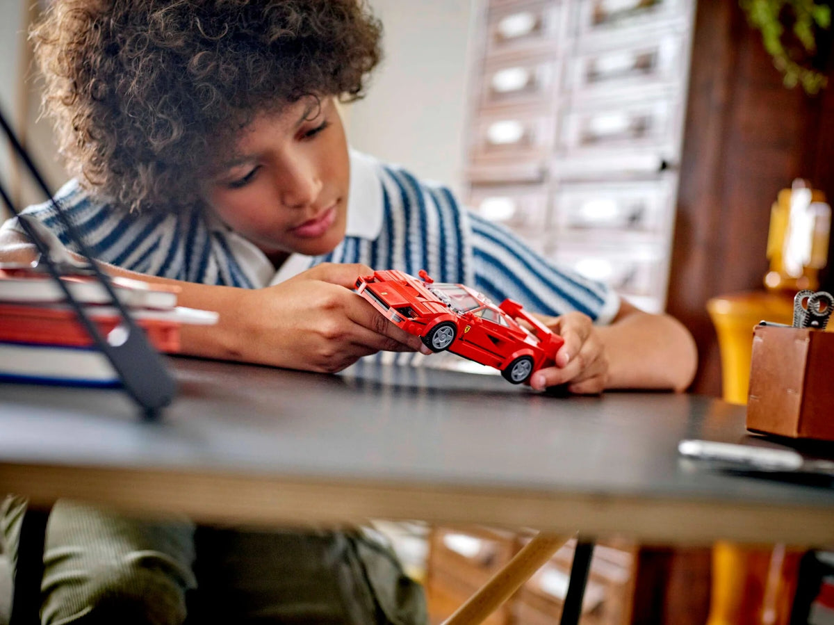 Supercar Ferrari F40 - LEGO® Speed Champions